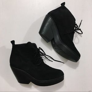 Eileen Fisher Lace-Up black Wedge Bootie